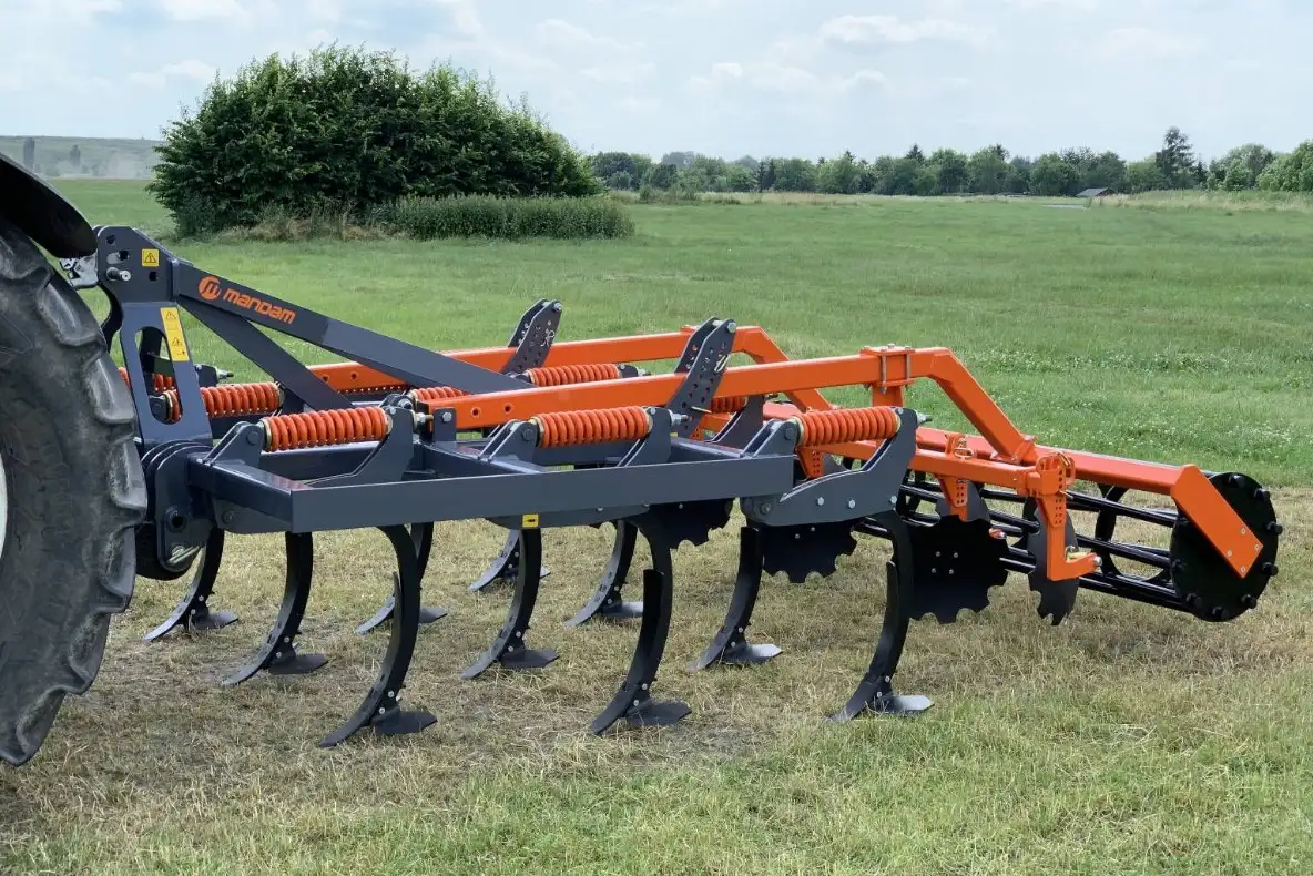 Kultywator dłutowy firmy MANDAM