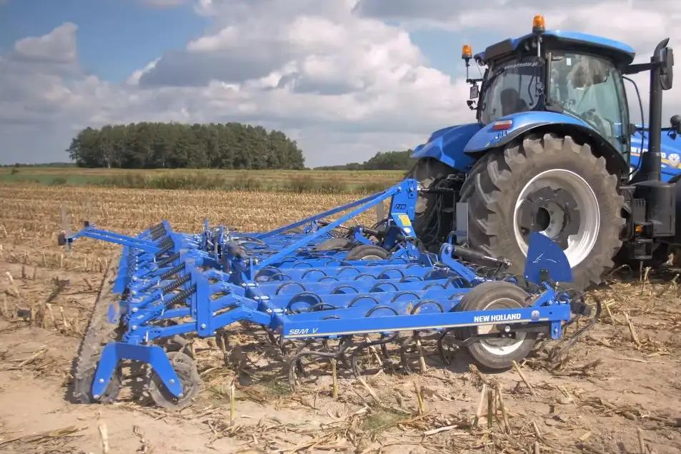 Kultywator przedsiewny AGRISEM VIBROGERM